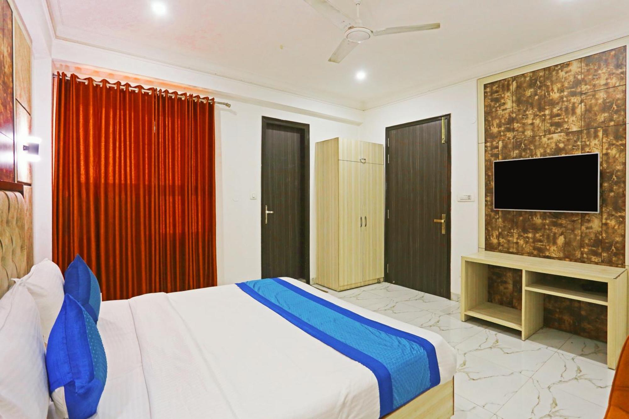The Almora Residency - Complimentary Airport Trasnfer Hotel New Delhi Ngoại thất bức ảnh