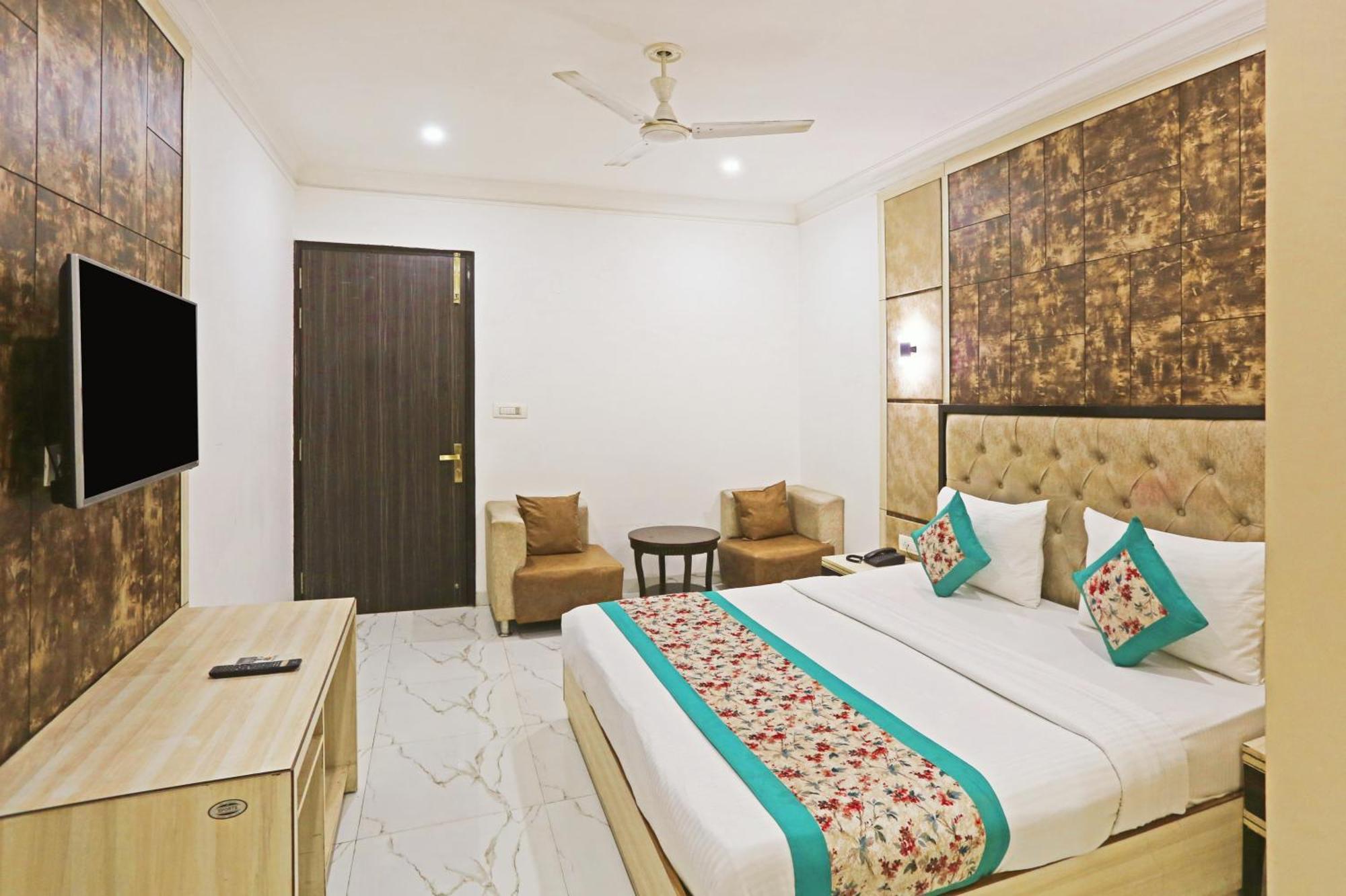 The Almora Residency - Complimentary Airport Trasnfer Hotel New Delhi Ngoại thất bức ảnh